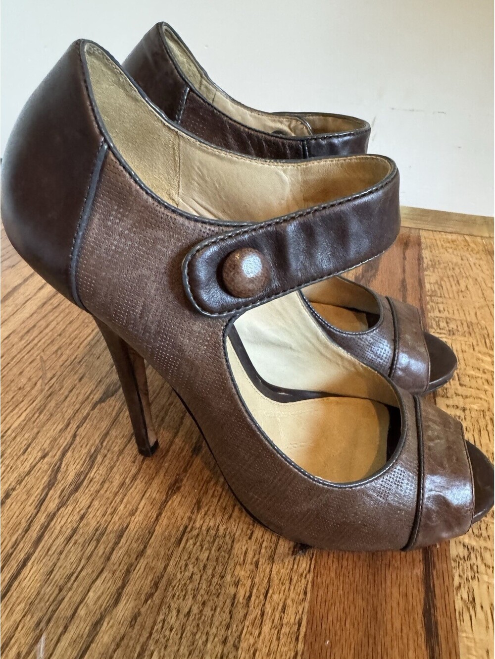 Vintage LAMB Hannah Brown Peep Toe Mary Jane Heels Size 9.5 Gwen Stefani 2000s